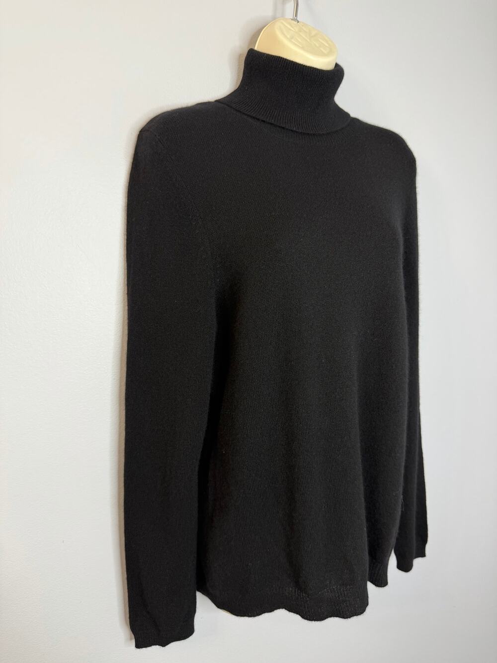 C by Bloomingdales Cashmere Turtle Neck Black Cashmere Women's XL Soft